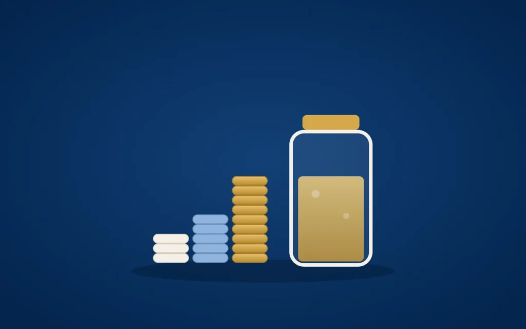 Drei Münzstapel unterschiedlicher Höhe, daneben ein Glas, das genau bis zur Höhe des größten Stapels mit Gold gefüllt ist.